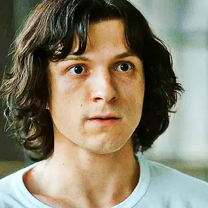 Переполненная комната (1 сезон) — Русский трейлер (2023)